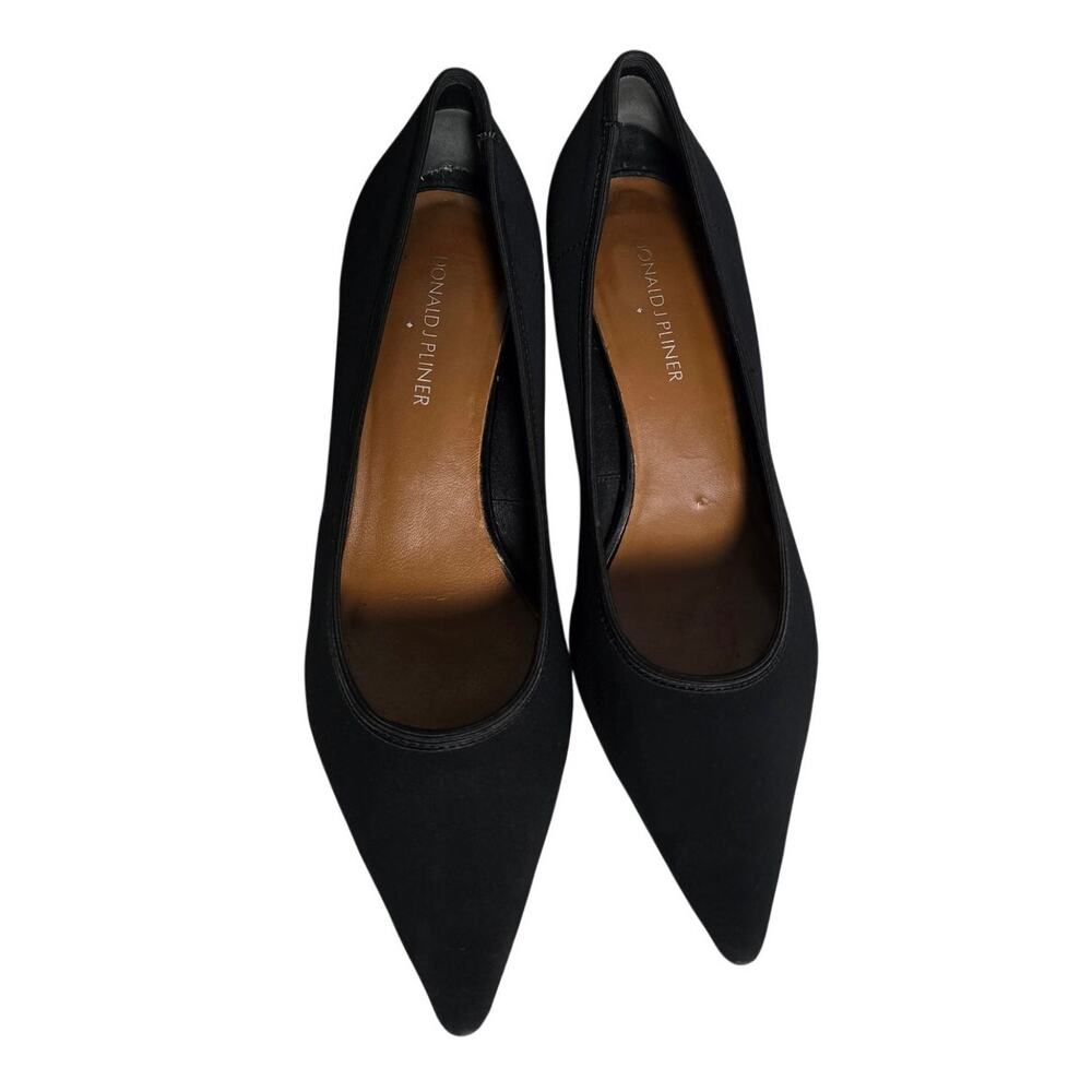 Donald Pliner Women 8.5  Black Pointed Heels Pumps Classic Minimalist Workwear
